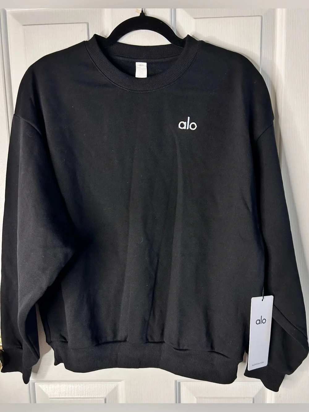 NWT ALO Yoga Accolade Crew Neck Pullover Sweatshirt- Black/ Size XS